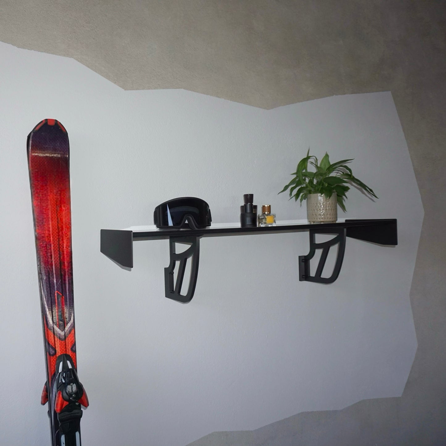 Spoiler-Regal aus Polymer-Carbon-Verbund